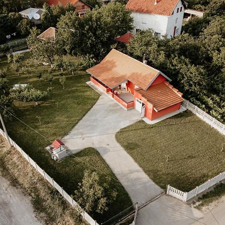 Vikendica Castanea Banja Zdrelo Villa Petrovac na Mlavi Dış mekan fotoğraf