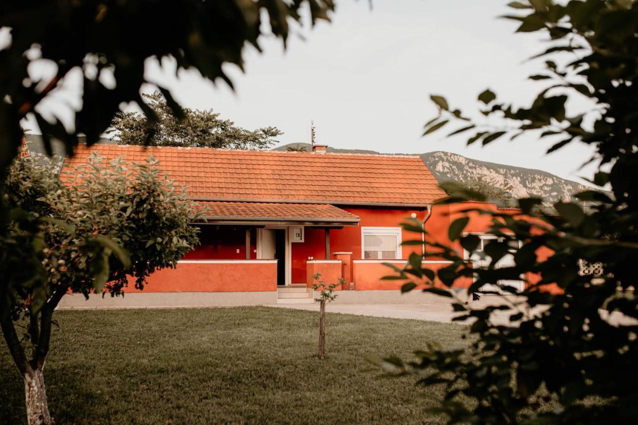 Vikendica Castanea Banja Zdrelo Villa Petrovac na Mlavi Dış mekan fotoğraf