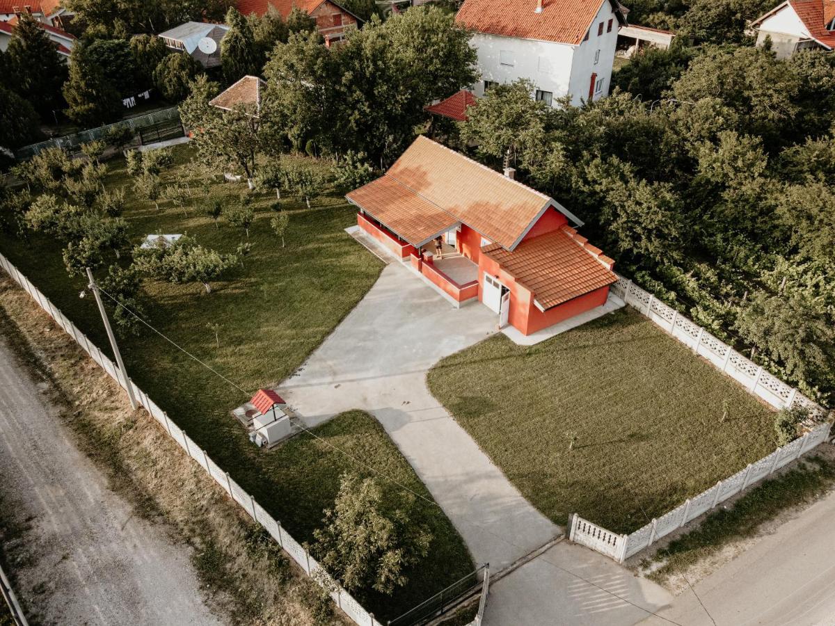 Vikendica Castanea Banja Zdrelo Villa Petrovac na Mlavi Dış mekan fotoğraf